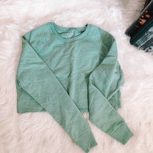 Time and Tru Cropped Mint Green Crewneck